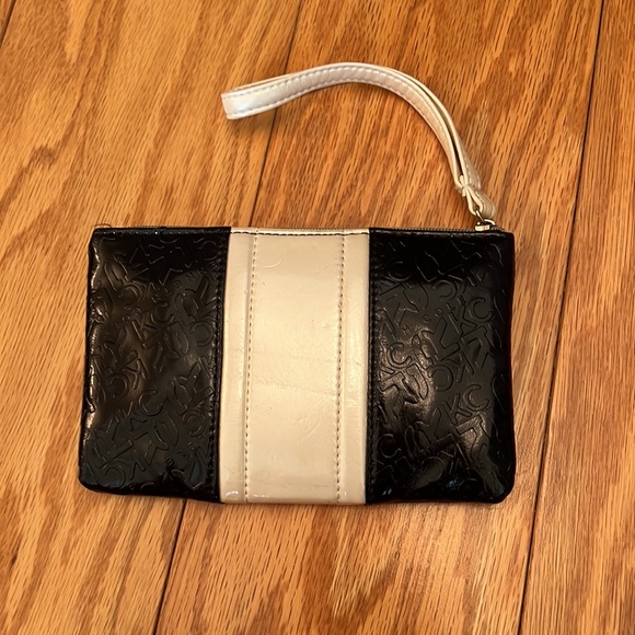 Kenneth Cole wallet - Picture 2 of 3